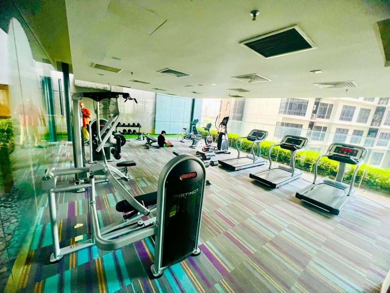 Luxury Mercu Summer Suites At Kualalumpur Куала Лумпур Екстериор снимка